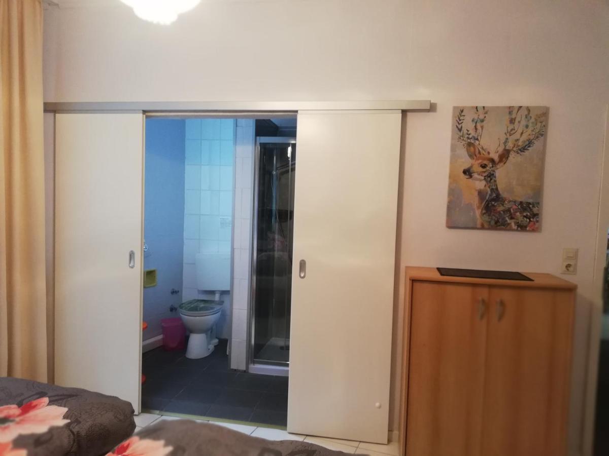 Haus Zur Traube Apartment Klotten Exterior photo
