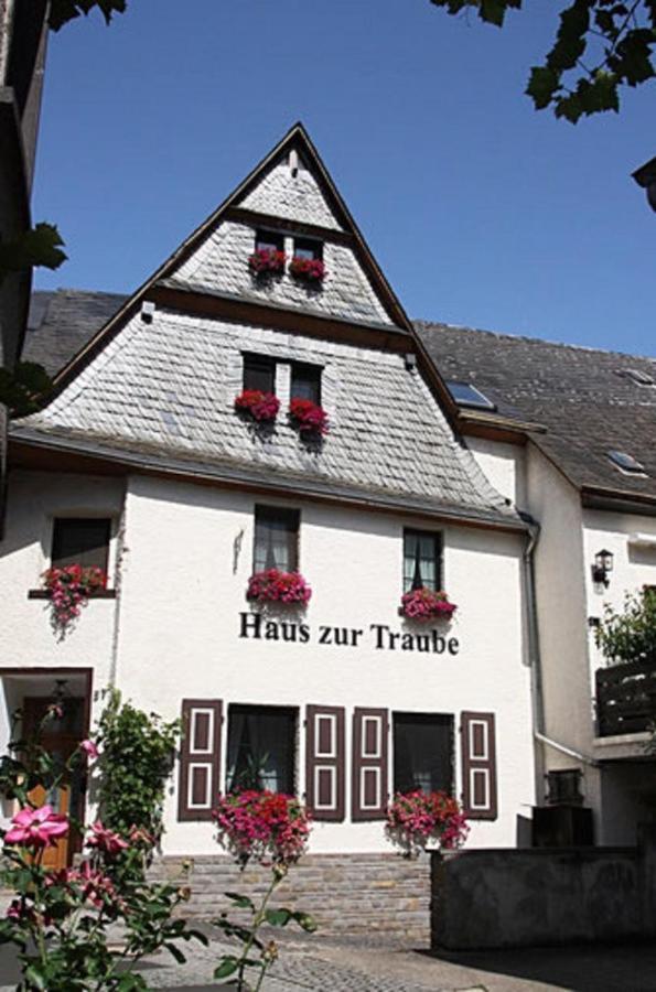 Haus Zur Traube Apartment Klotten Exterior photo